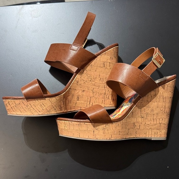 Size 10M | Madden Girl | wedge shoes | women’s - Picture 1 of 7